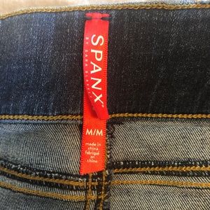 Like new Spanx denim legging jegging with fray hem